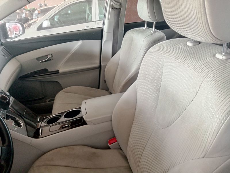 Thumbnail 6 of 2009 Toyota Venza le
